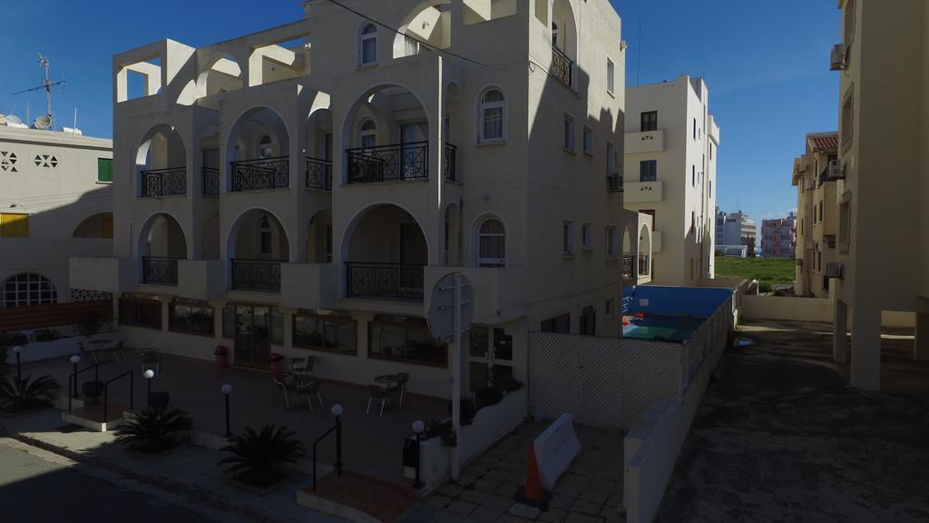 Pasianna Hotel Apartments Λάρνακα Εξωτερικό φωτογραφία