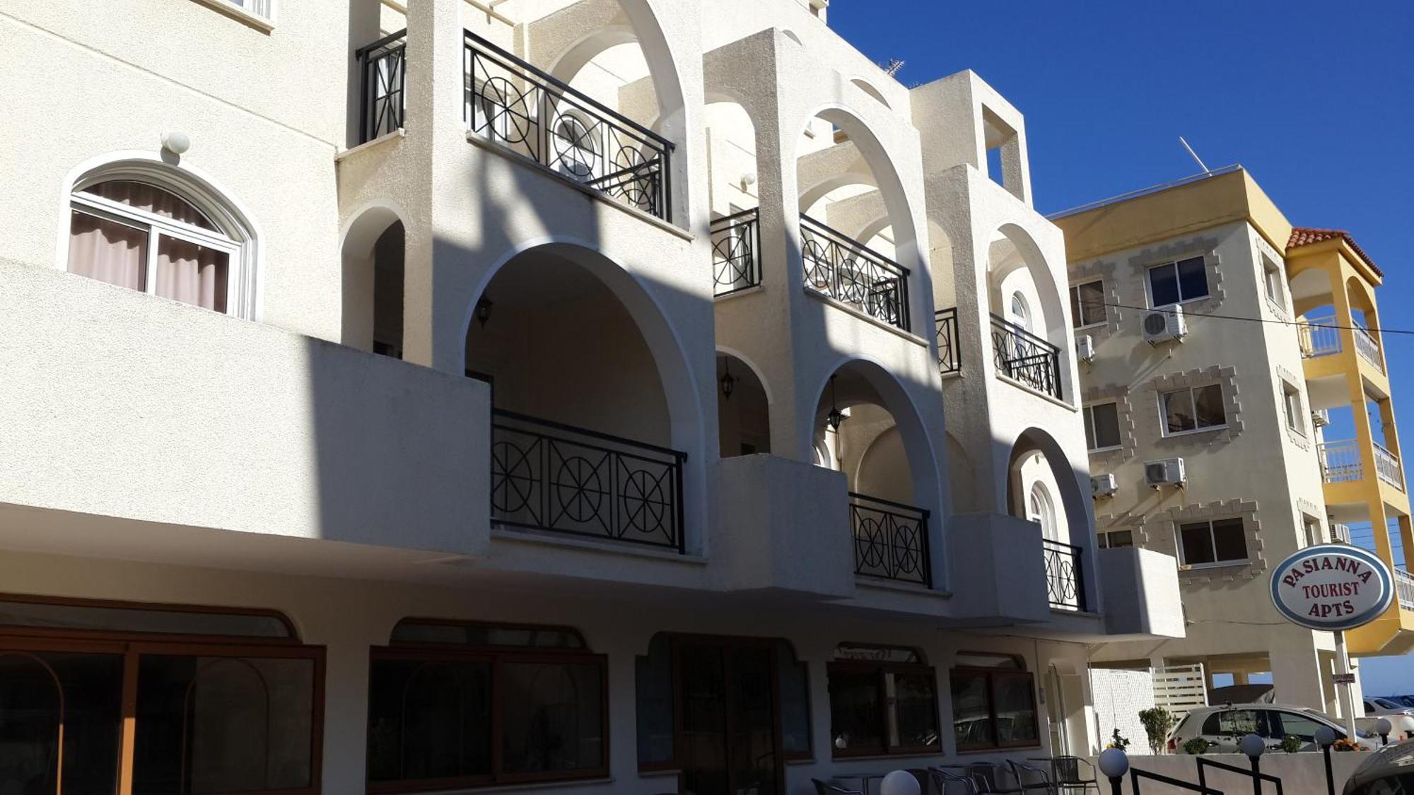 Pasianna Hotel Apartments Λάρνακα Εξωτερικό φωτογραφία